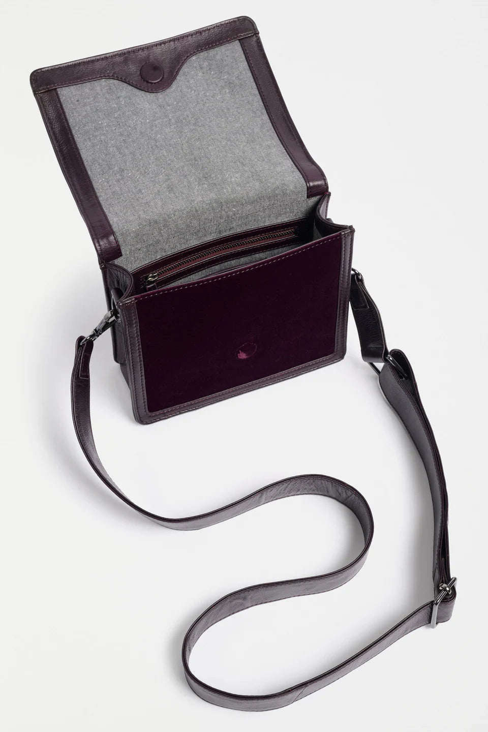 Vel Crossbody