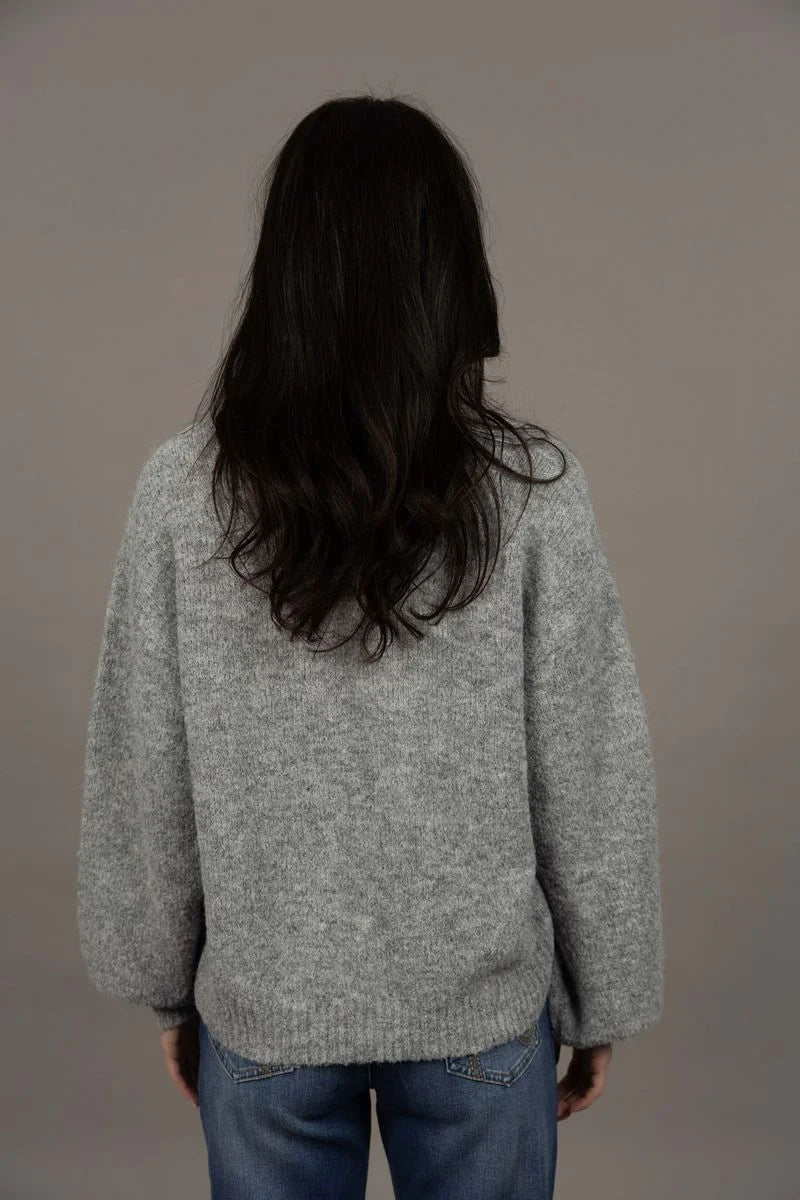 Nouveau V Neck