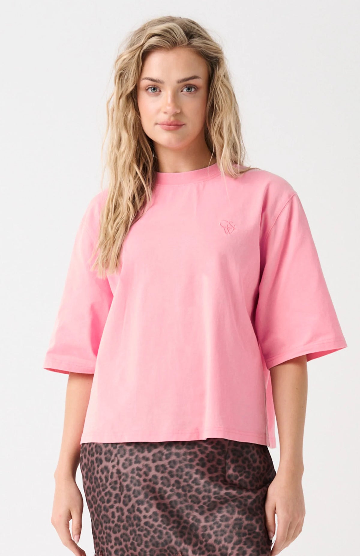 Hallie Tee