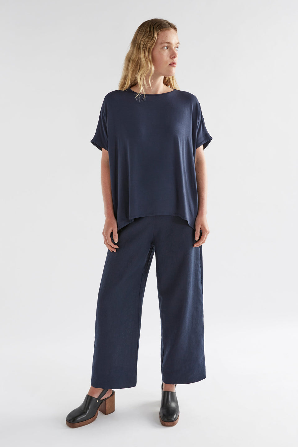 Kruis Tee