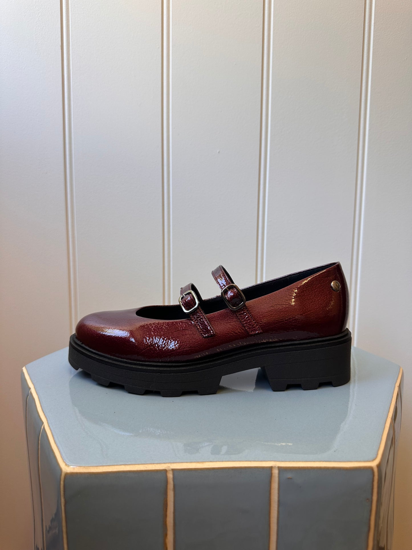 Eranth Shoe