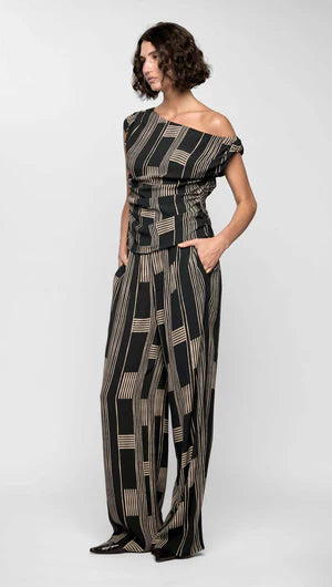 Marina Asymmetrical Top