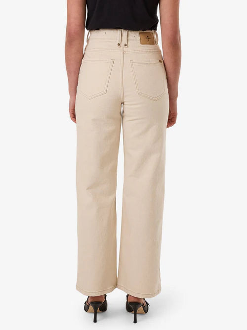 Holly Stretch Jean 25