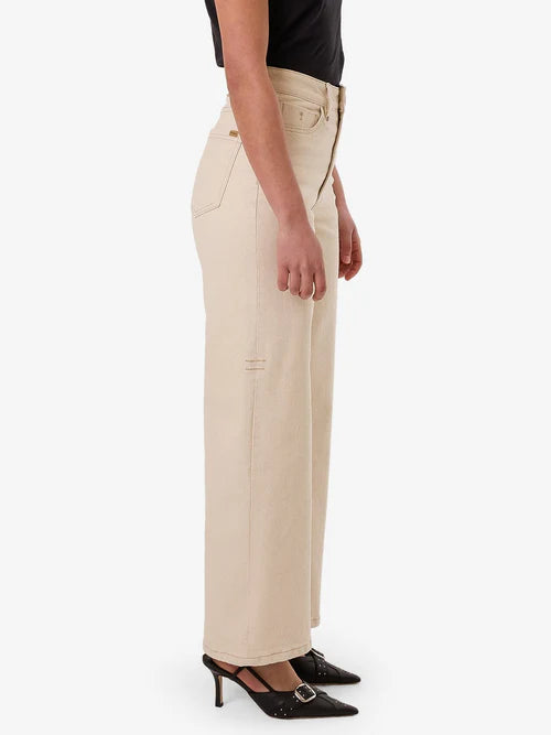 Holly Stretch Jean 25