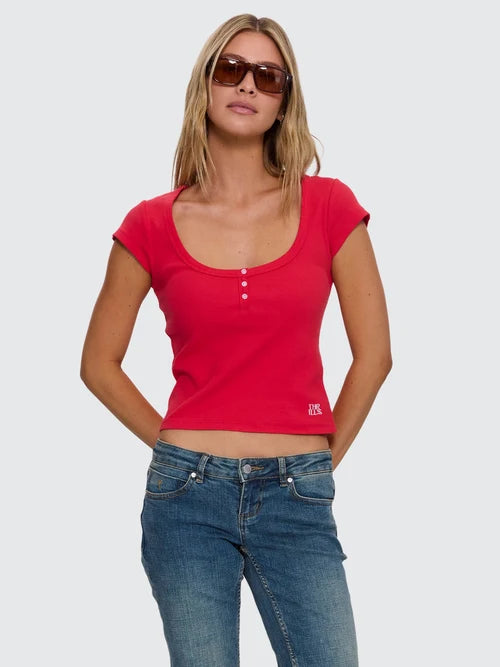Rib Portrait Neck Henley Tee